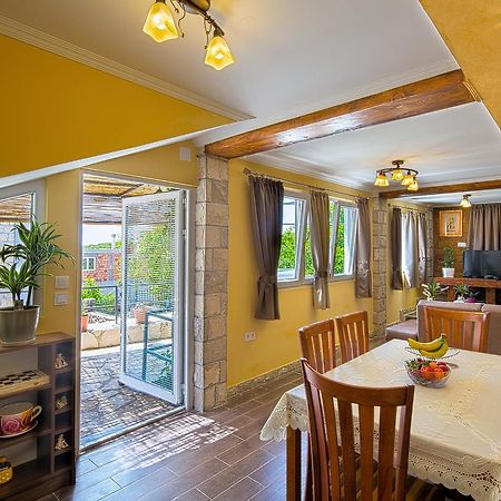 Apartman Kunjic Krimovica Luaran gambar
